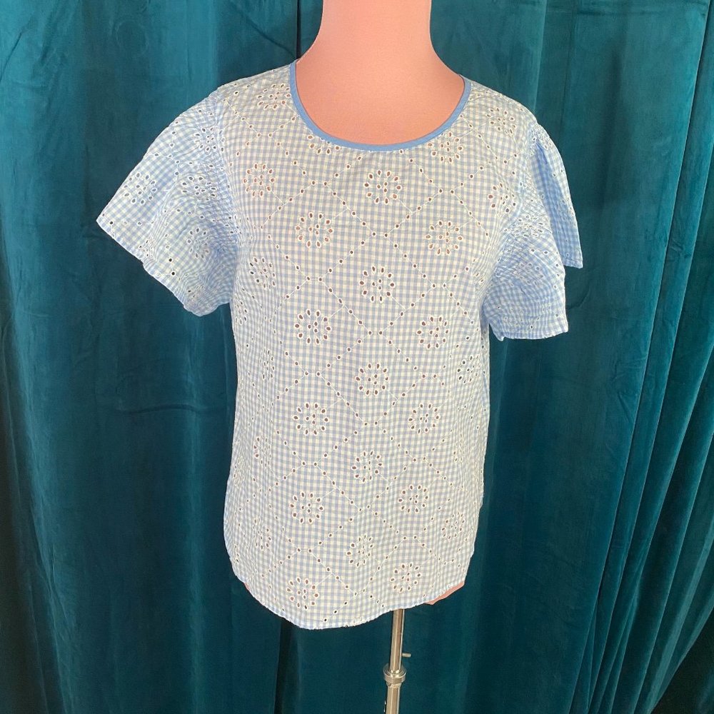 Crown & Ivy Flutter Sleeve Crewneck Eyelet Top - Picture 2 of 7